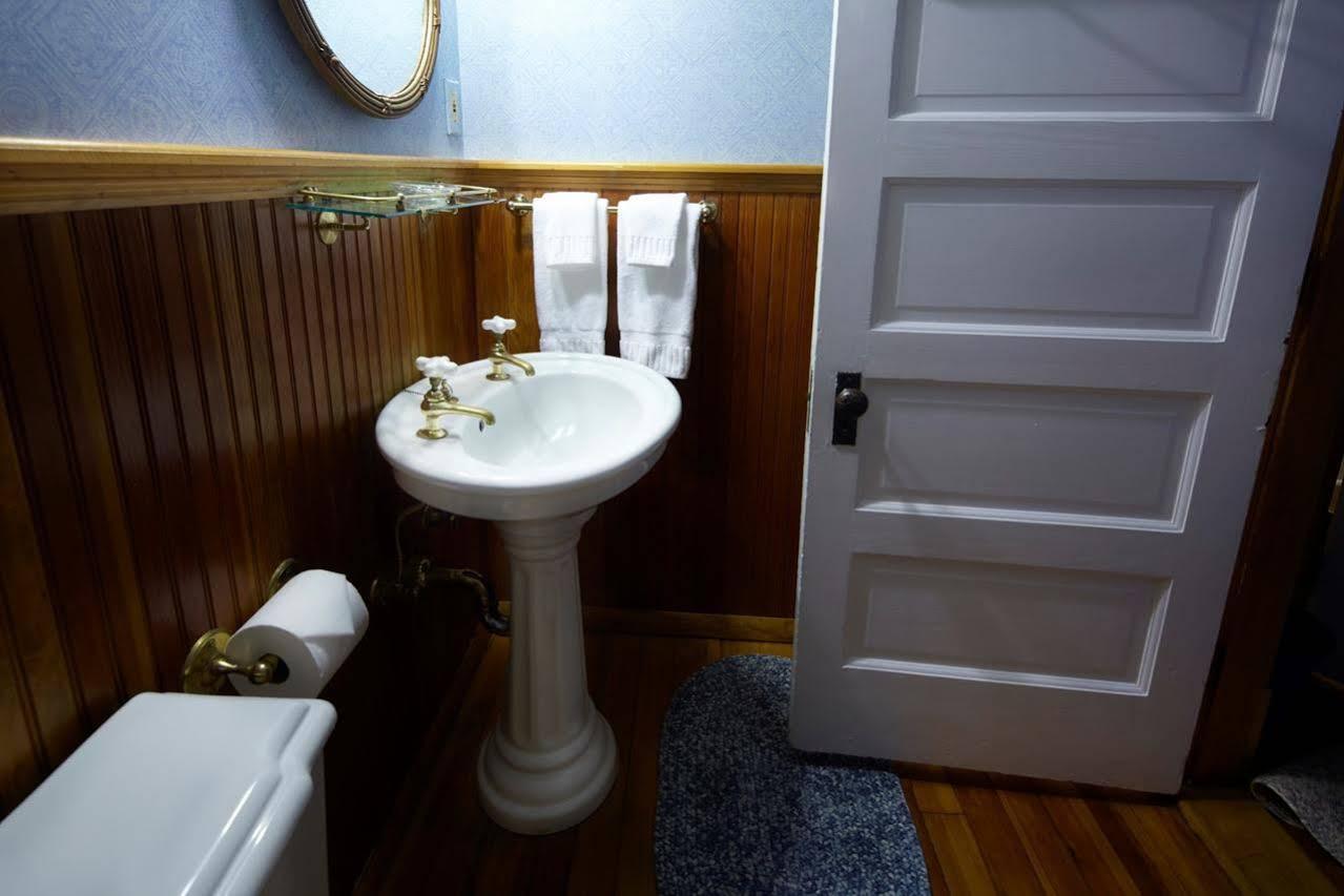 The Pettigrew Inn ラッドロー エクステリア 写真